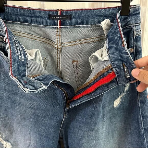 Tommy Hilfiger Women’s Distressed High Rise Balloon Jeans Size 6 - Picture 13 of 13